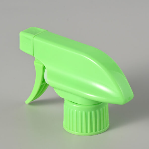 Green All Plastic Trigger Sprayer (3)