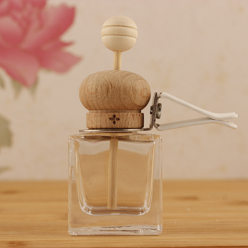 Low Price Professional Empty Ball Shape Custom 5ml 6ml Hanging Car Reed  Diffuser Bottle